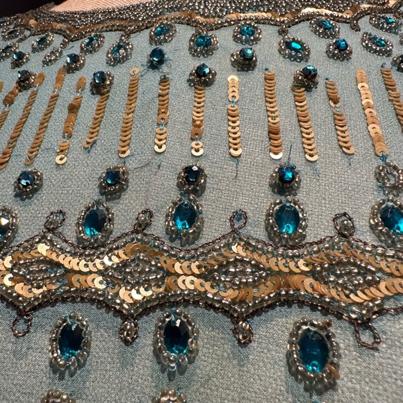 Vintage silk and beads top - Picture 4 of 9